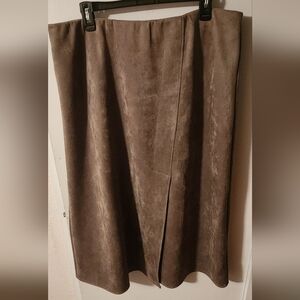 NWOT- DKNY Chic Olive Green Women's Long Skirt